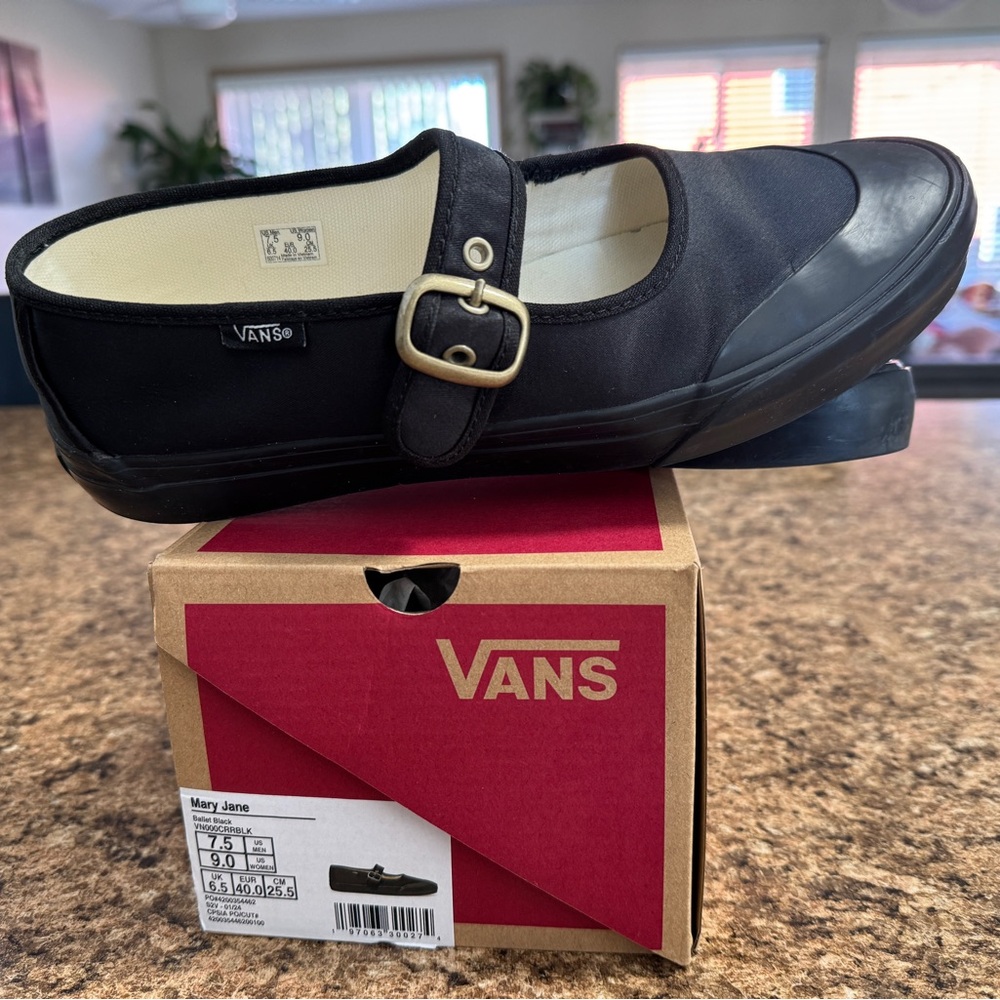 Vans Mary Jane’s (Ballet Black)